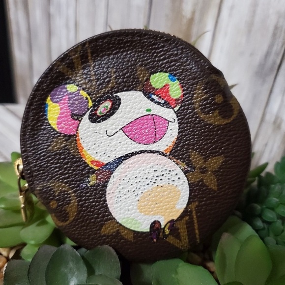 ❤️BUNDLE U get all 4 Louise Vuitton round coin purses - Picture 3 of 4